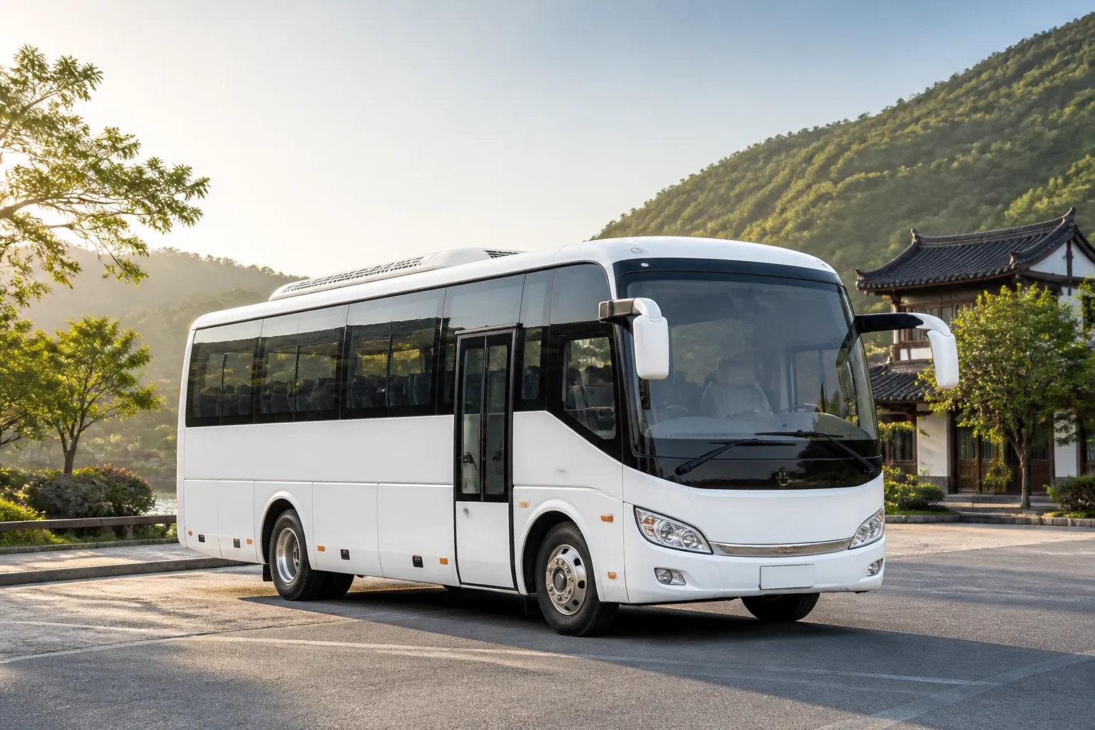 Minibus charter for small and medium groups in China
